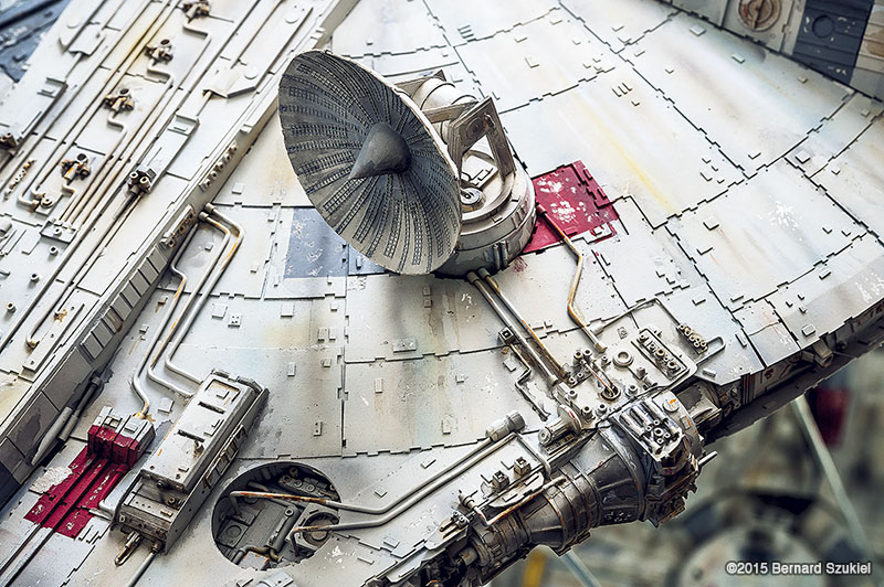 Illustration for article titled Millennium Falcon Papercraft Is A Work Of Art